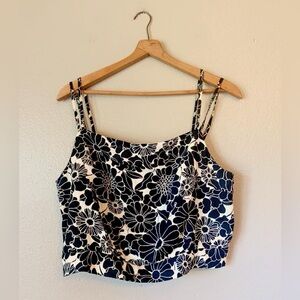 Anthropologie Floral Cropped Top⭐️